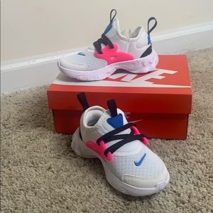 NEW NIKE RT PRESTO